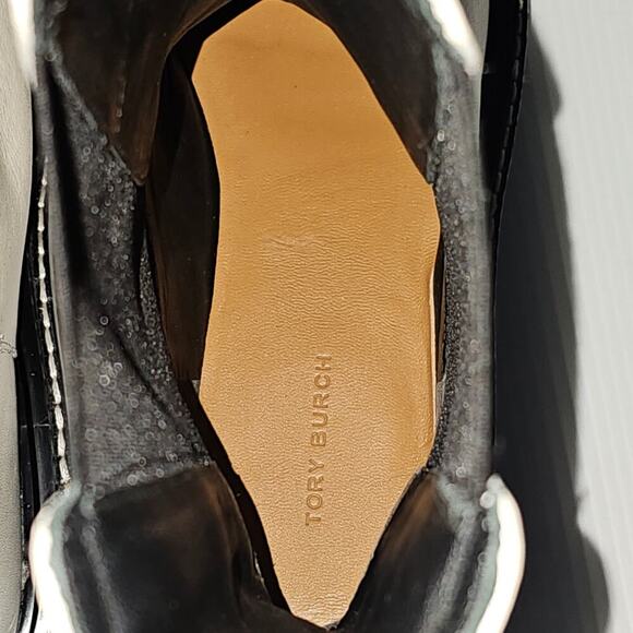 NEW Tory Burch Benton Boot Womens 10 Ivory Black Leather Lug Sole Chelsea - Picture 11 of 14